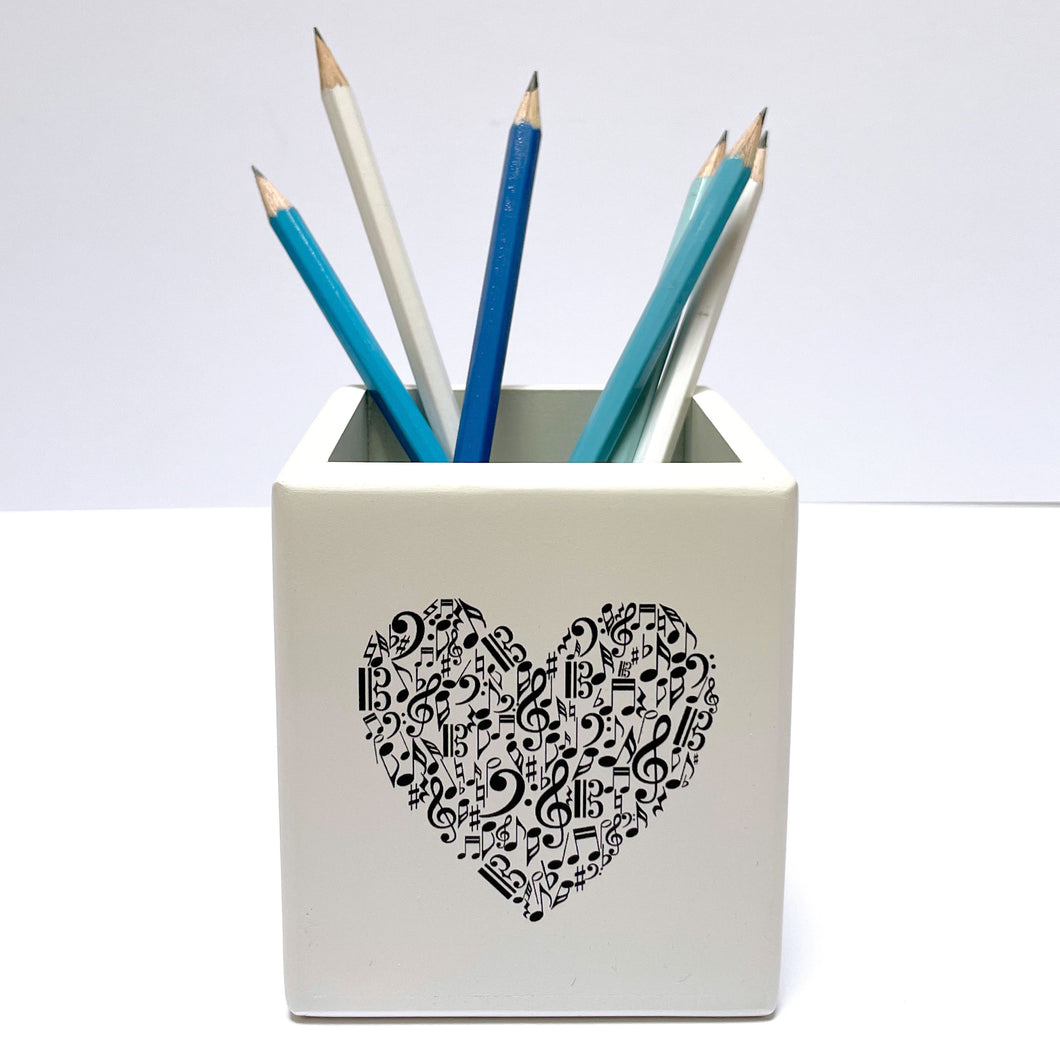 Wooden Pen / Pencil Pot - Music Heart Design